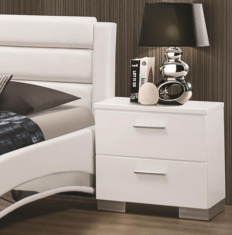 STANTON - Ultra Modern Glossy White & Chrome Finish 5 pieces Bedroom Set
